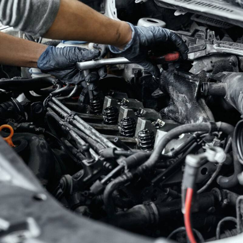 Garage pour réparation auto et décalaminage avec diagnostic électronique à Volgelsheim près de Neuf-Brisach et Colmar Illzach 4