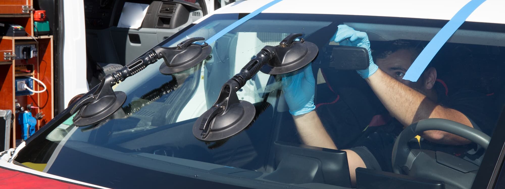 Remplacement et réparation de pare-brise à Volgelsheim proche de Colmar et de la frontière allemande Sélestat